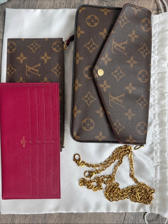 Louis Vuitton Handbags - Louis Vuitton Monogram Wallet Trio with Fuchsia Cardholder & Gold Chain